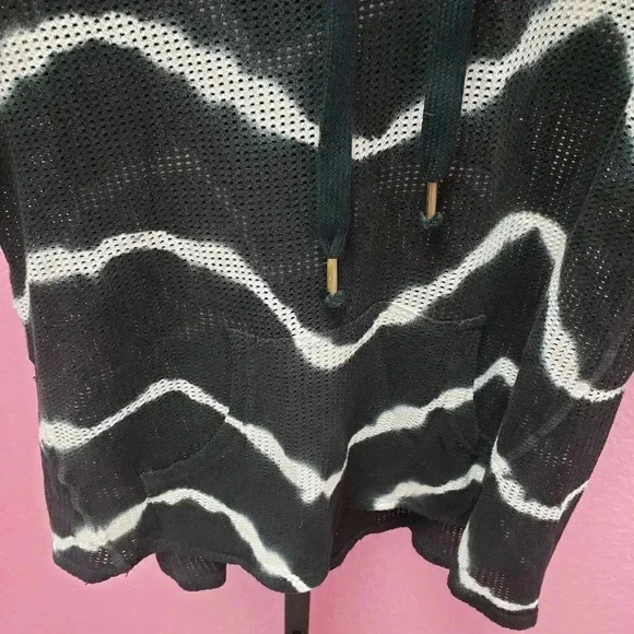 Mind Set by XCVI Mesh Cowl Neck Top - Picture 3 of 7